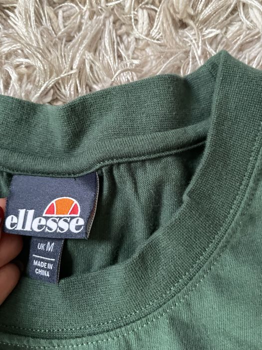 Koszulka Ellesse nowa