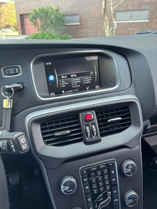 Volvo V40 2.0 D3 Momentum