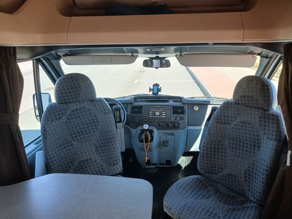 Autocaravana Chausson de camas gémeas