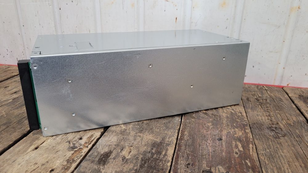 Блок питания DELTA Electronics