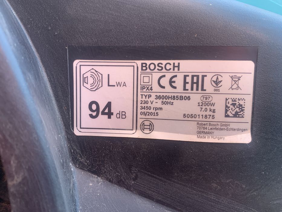 Corta relva Bosch