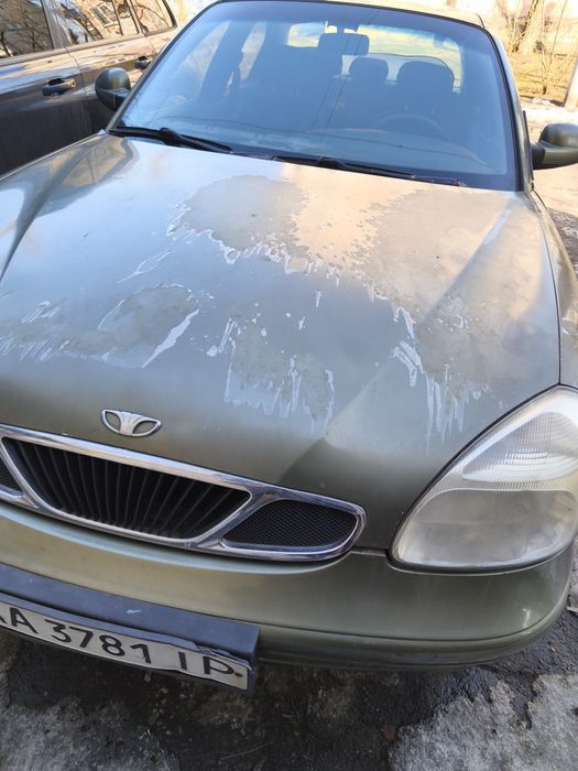 Продається Деу-Нубіра 2003 року  2 л. газ- бензин. На ходу, сів поїхав