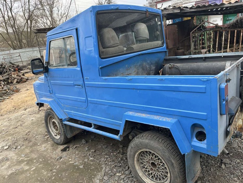 Легкова магина ЛуАз