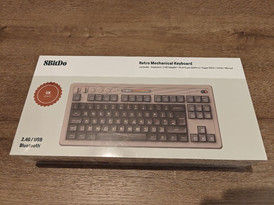 Klawiatura mechaniczna 8bitdo C64