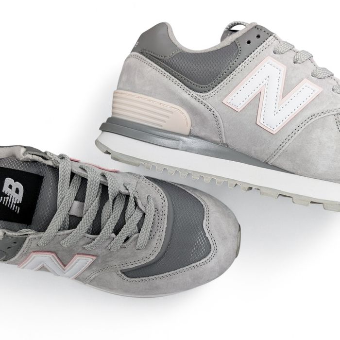 Жіночі кросівки New Balance 574 Grey/Pink — Невмируща класика