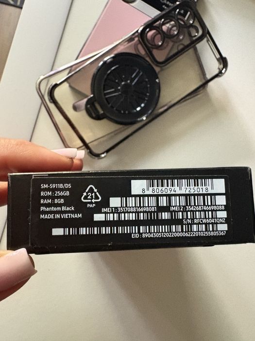 Samsung S23 8g/256