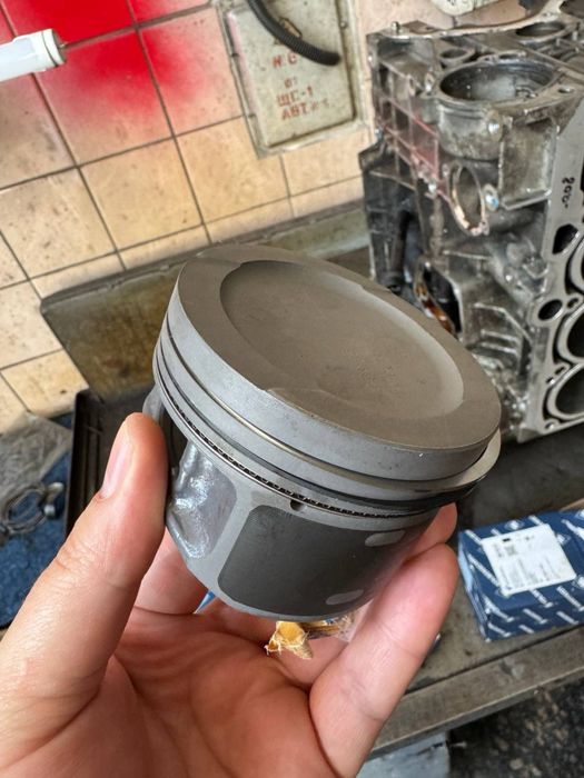 Skoda Oktavia Tour 1.6 AKL