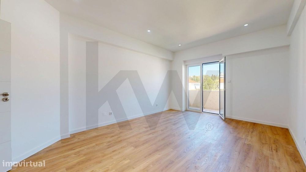 T3 Remodelado | 106 m2 | Último Piso | 3 Varandas | Vista Rio e Mar |