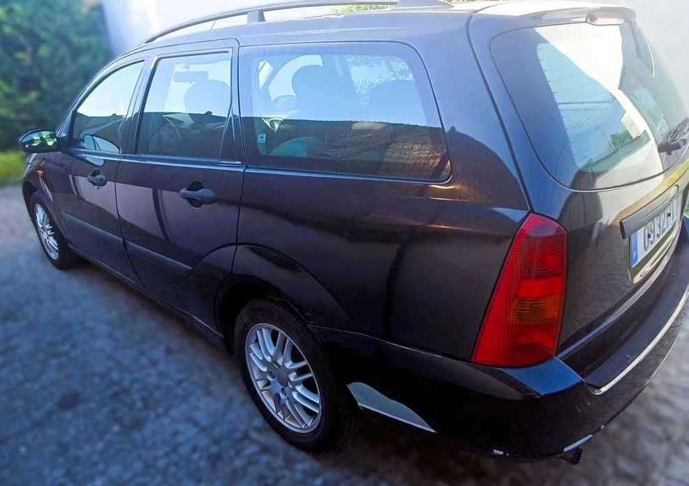 Ford Focus Carrinha 1.4 GPL Económica – Manutenção em Dia