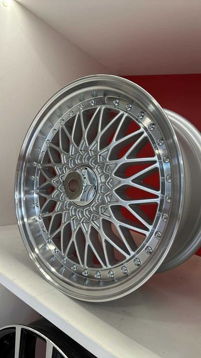 Jante Look BBS RS R14x6.5J Et35 4x100/114 Cinza / Polido