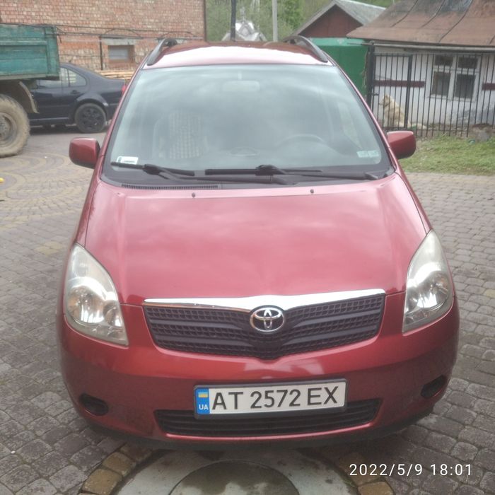 Тойота корола версо