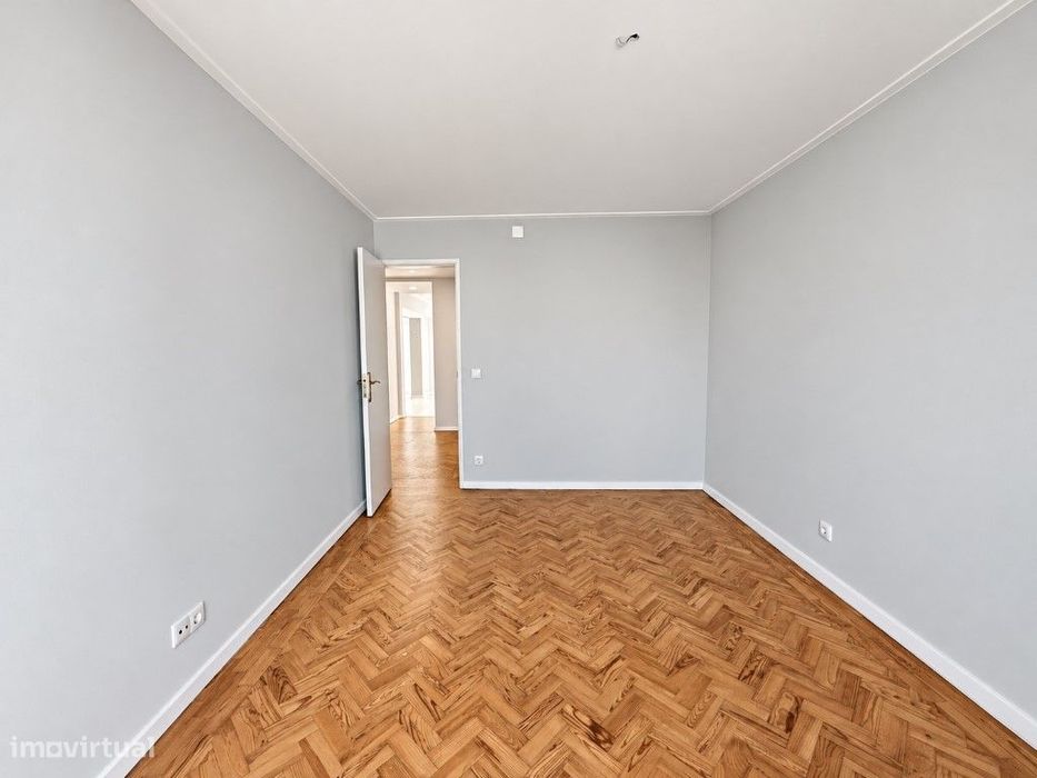 Apartamento T2 Arrendamento Almada