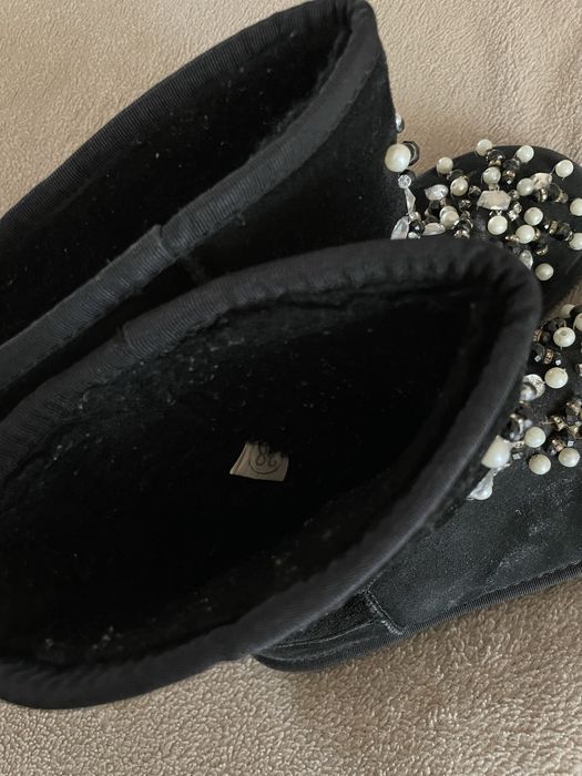 Зимові черевики Сапожки Сапоги Угги