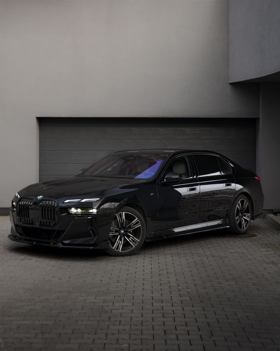 Wynajem BMW 7 , luksusowe auta , sportowe samochody , z kierowcą