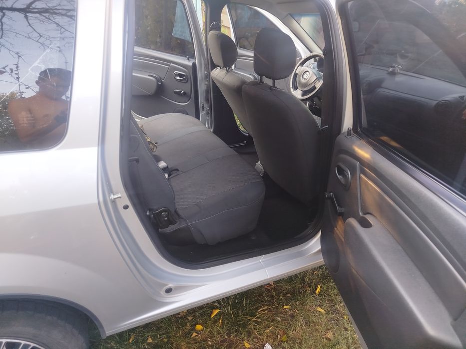 Продам надійний автомобіль