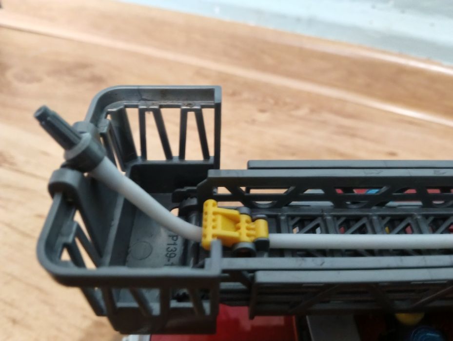 Zabawka wóz strażacki