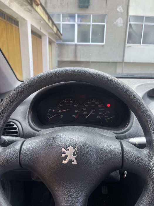 Peugeot 206 1.1