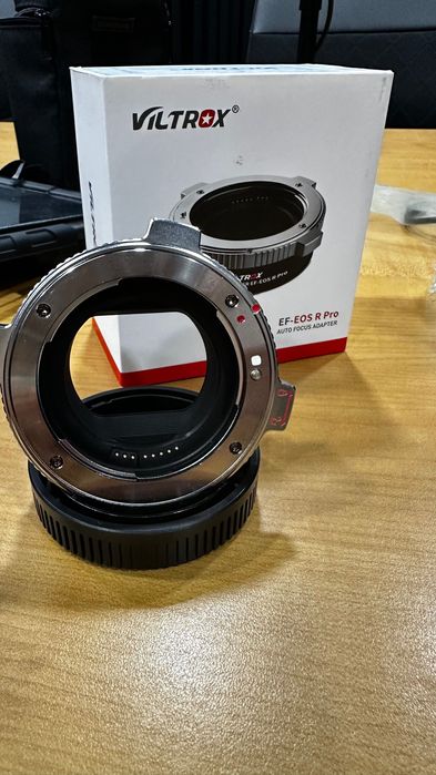 Adaptador viltrox canos EF para RF