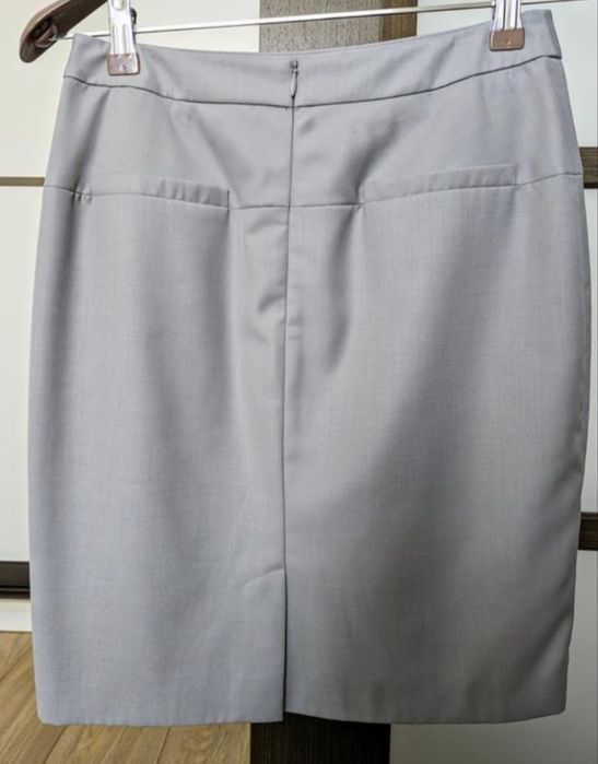 Спідниця - олівець  Esprit (світло сіра). Розмір 42 (XS).