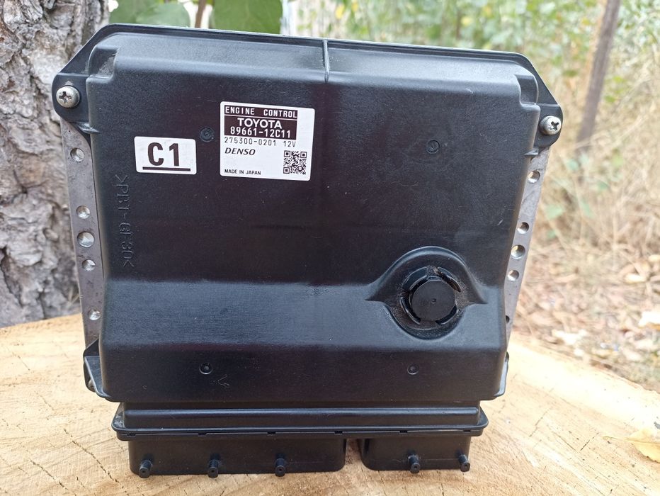 Продам ЄБУ тойота корола e150