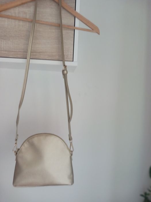 Bolsa tiracolo, dourada da Cortefiel