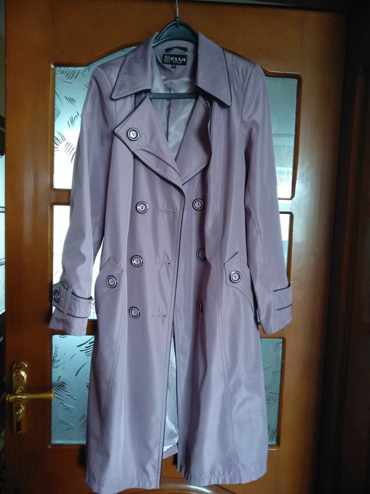 Плащ ,пальто   весняно- осінній .. Тканина плащовка.