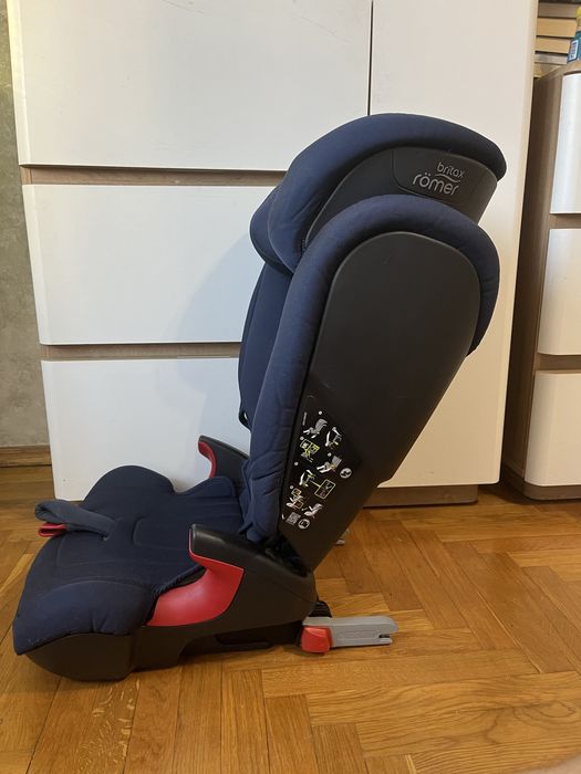 Автокрісло BRITAX ROMER KIDFIX 2 R ISOFIX 3-12 років/15-36 кг