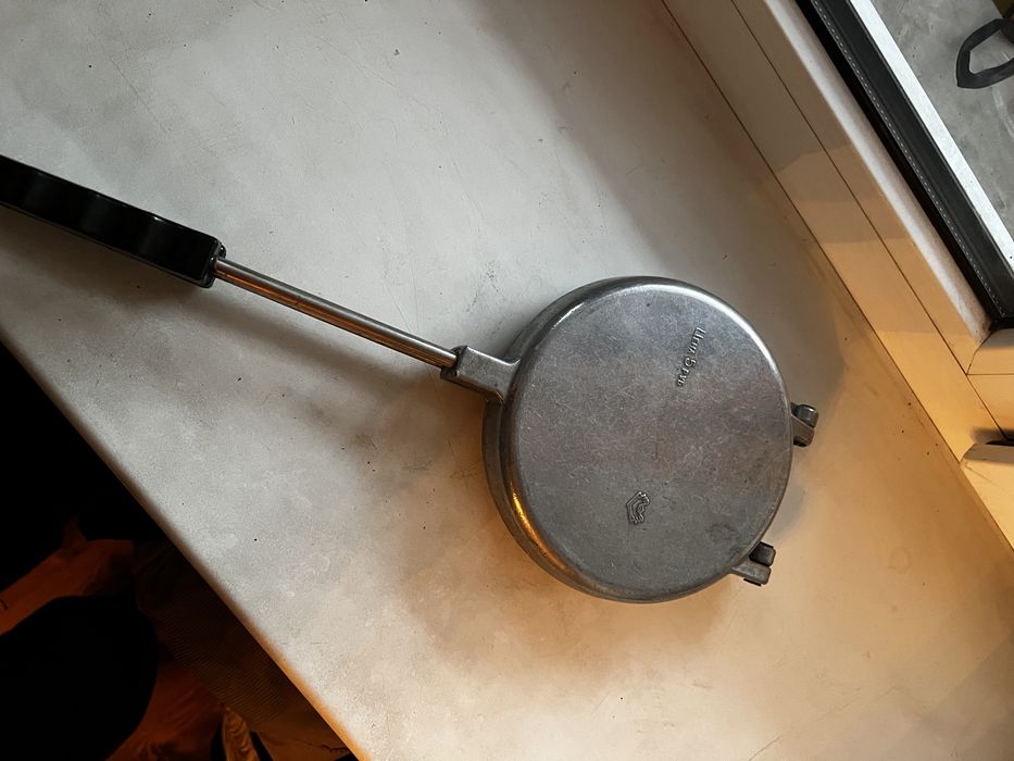 Продам . Орешница супер .