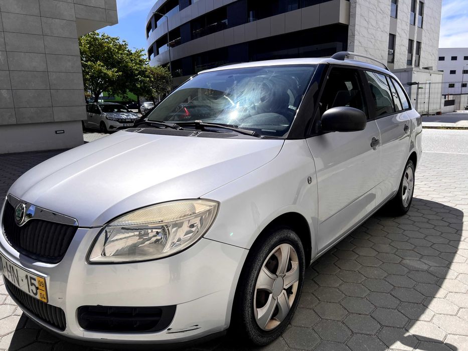 Vendo veiculo Skoda