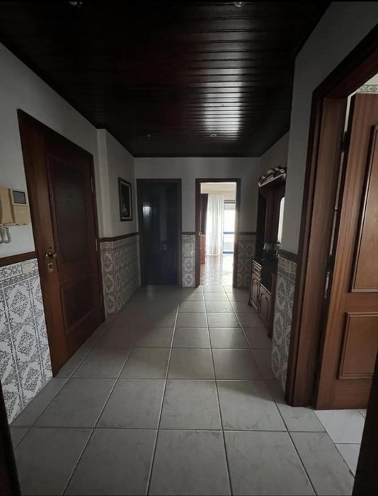 Aluga-se Apartamento T3 - Buarcos