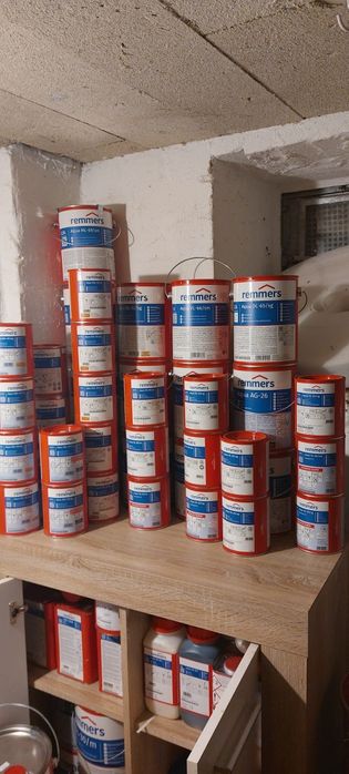 Farby lakiery do drewna