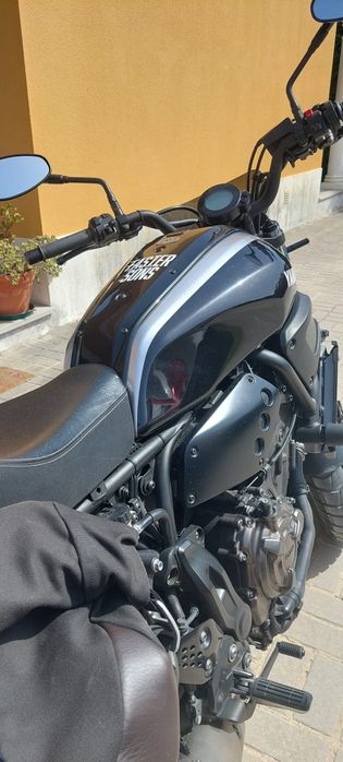 Yamaha XSR 700 Faster Sons