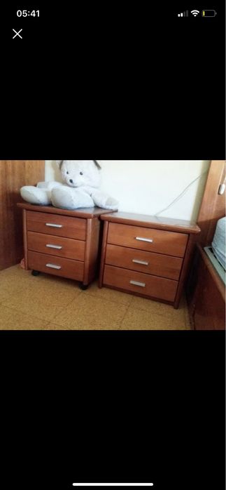 CAMA + ESTRADO + MESA de cabeceira