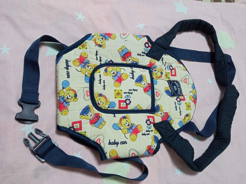 Рюкзачок для переноски малыша при себе.