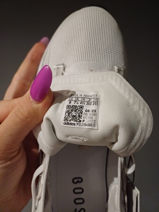 Buty Adidas Averyn X