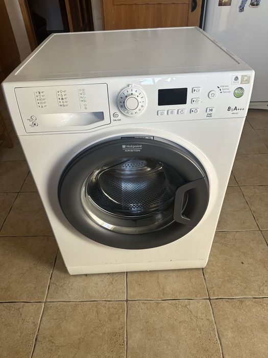Maquina lavar roupa Ariston