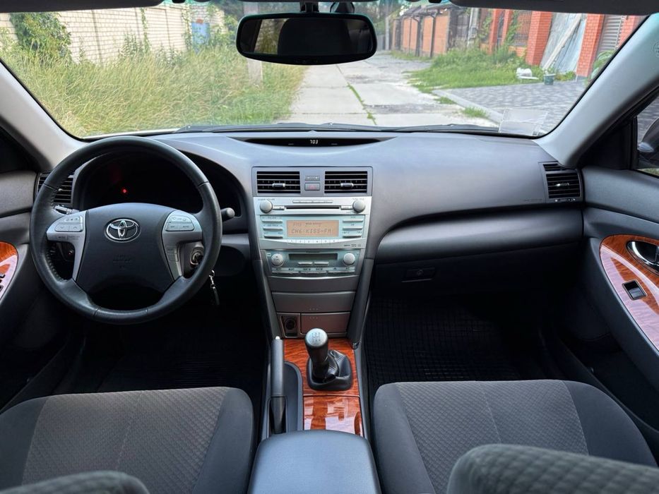 Продам Toyota Camry