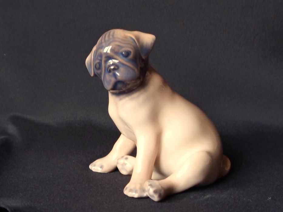 Mops pies porcelana figurka royal copenhagen sygnatura