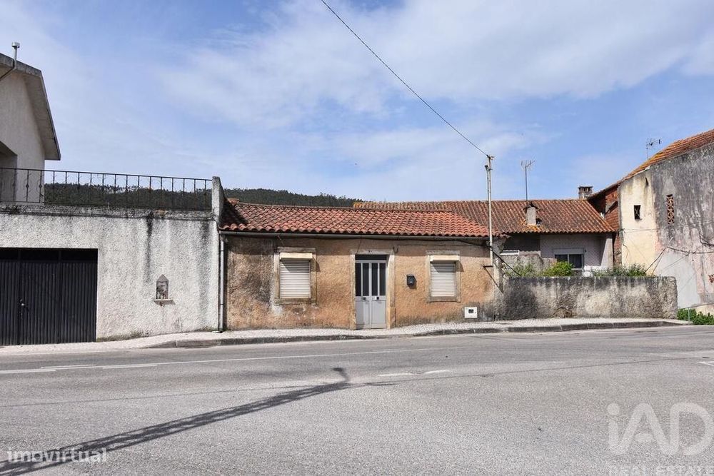 Casa / Villa T3 em Miranda do Corvo de 173 m2