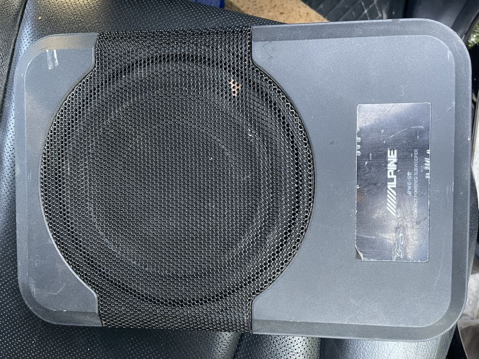 Сабвуфер Автомобільний ALPHINE