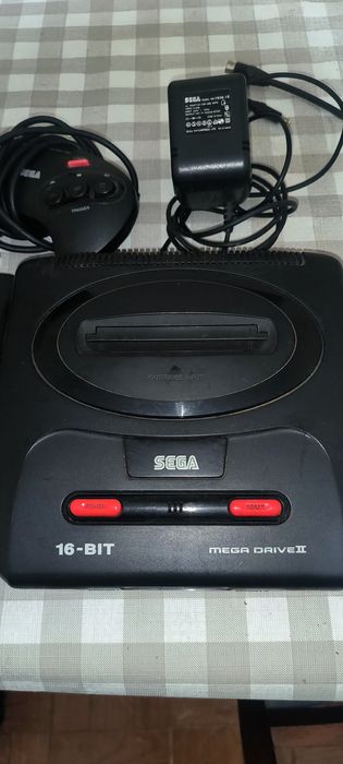 Sega Megadrive 2/ 2 comandos e jogos incluindos
