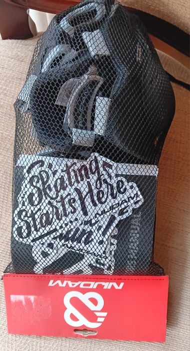 Protetores novos  para  uso de skate ,patins etc