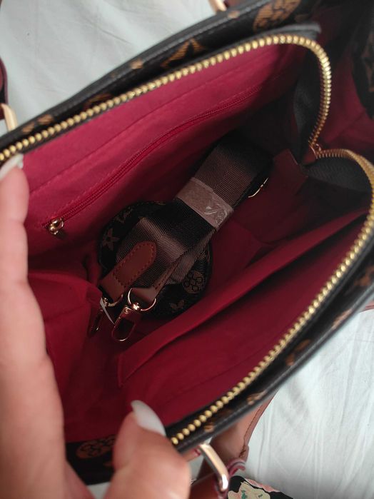 Mala tiracolo Malote