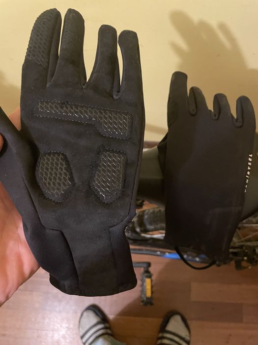 Bicicleta Rockride com luvas, chaves de aperto e tranca