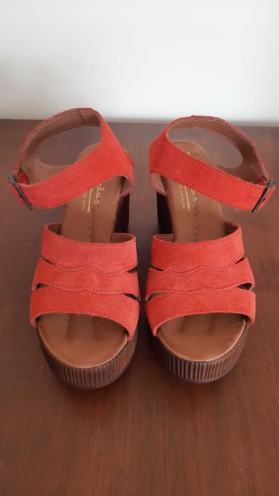 COMO NOVAS Sandálias compensadas pele/camurça encarnadas/vermelhas 36