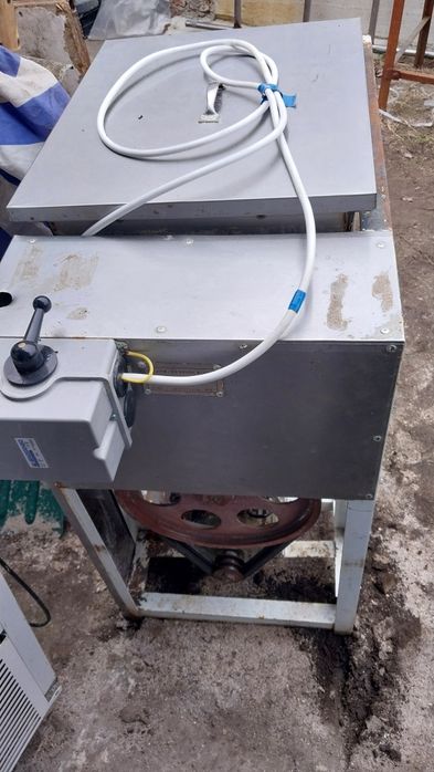 Тістоміс і тісторозкатка б/у