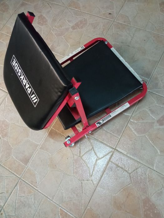 Carrinho de mecânico com pouco uso