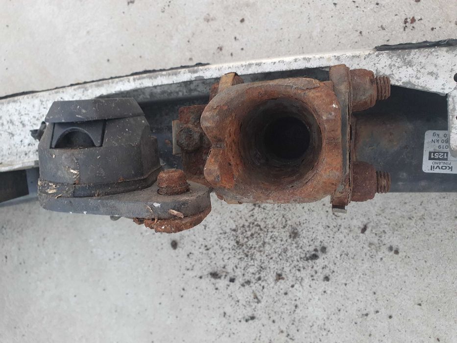 Audi A4 B7 hak holowniczy KL019 AL-KO 11-5