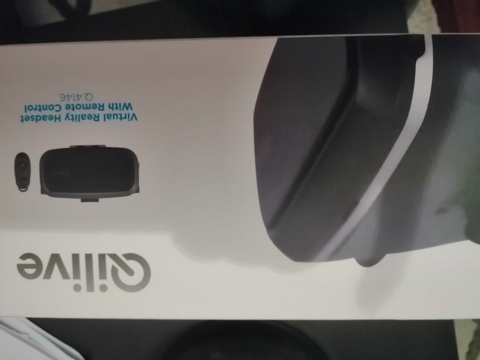 Virtual reality headset64739688885507121