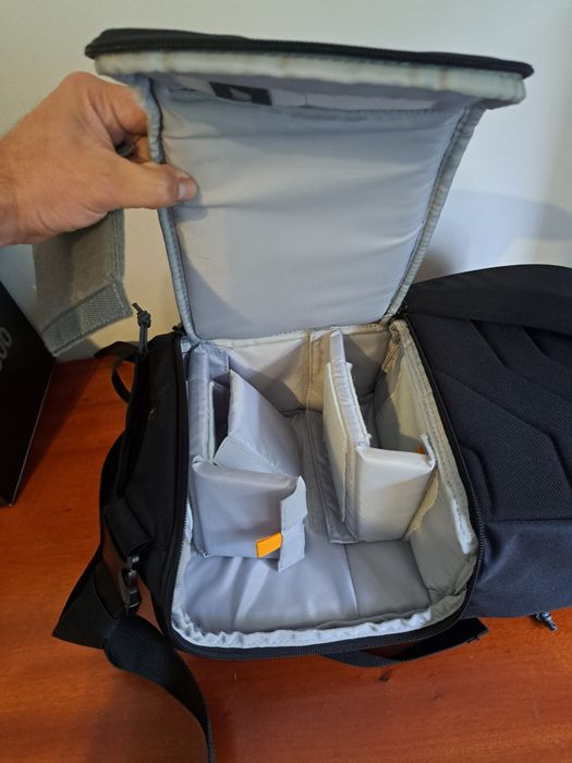 Mochila fotográfica LOWEPRO  SlingShot Edge 250 AW (como nova)